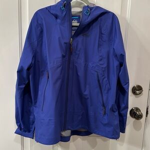 REI women’s goretex rain jacket w hood  purple xl